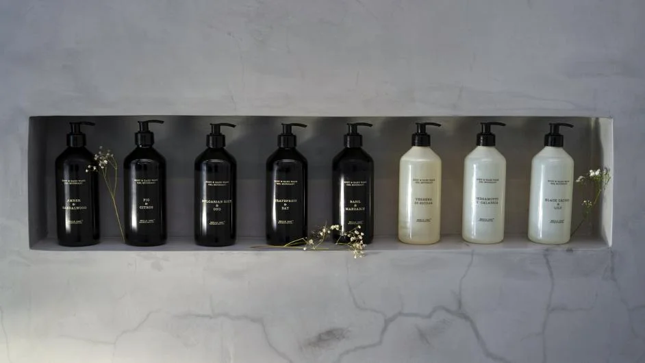 Cereria Moll? Cosmetics Gel Shampoo and Body Cream