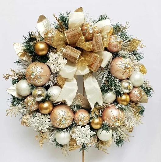 Rosegold Verzierte Ornament-Kranz