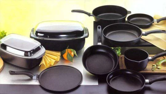 Giava Die-Cast Aluminum Non-Stick Cookware