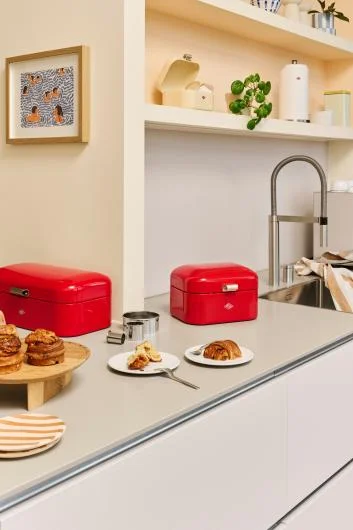 Kitchen Bread Boxes