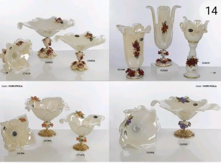 Centerpieces and Glass Vases with Ceramics