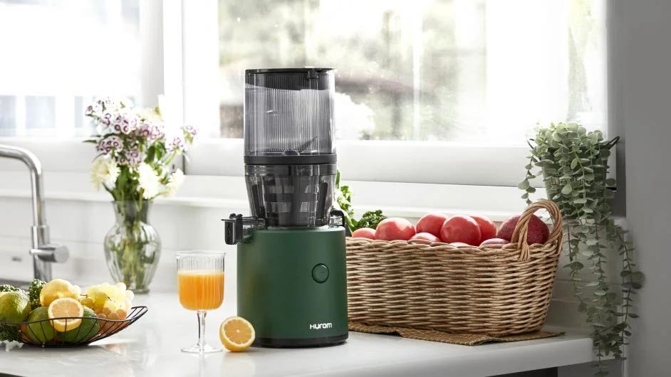 HUROM H320 Slow Juicer
