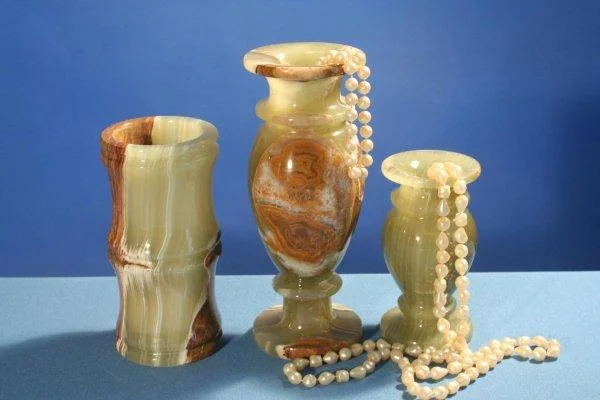 Onyx Gift and Decorative Articles