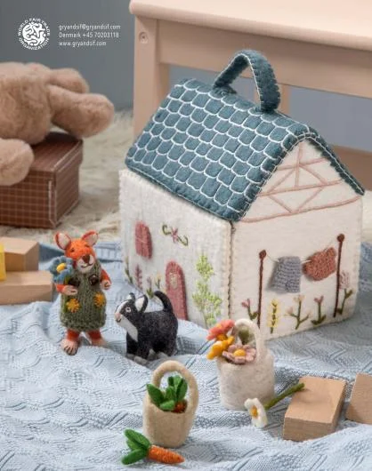 Gry & Sif Dollhouse Felt Decor