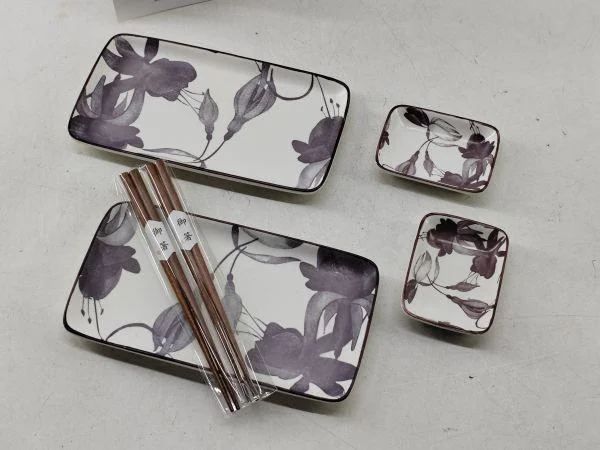 Japanese Style Chopsticks and Plate