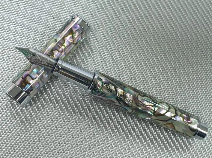 UB-132500 Abalone Shell