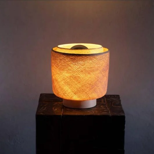 Lampada da Tavolo TULIPE Ecru Bianca