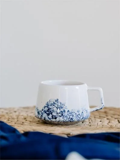 Avant Taza de loza artesanal 280 ml